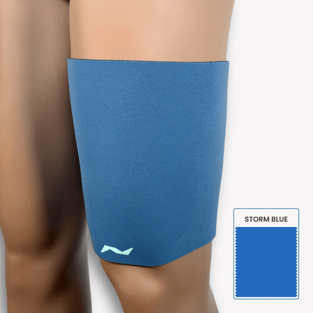 Oberschenkelbandage PRO LINE in Storm Blue – sitzt perfekt, aktiviert die Muskulatur und bleibt auch bei intensiven Bewegungen an Ort und Stelle.